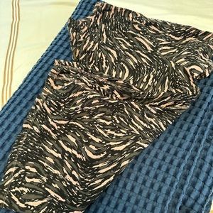 Athleta patterned cotton tee-size 3x